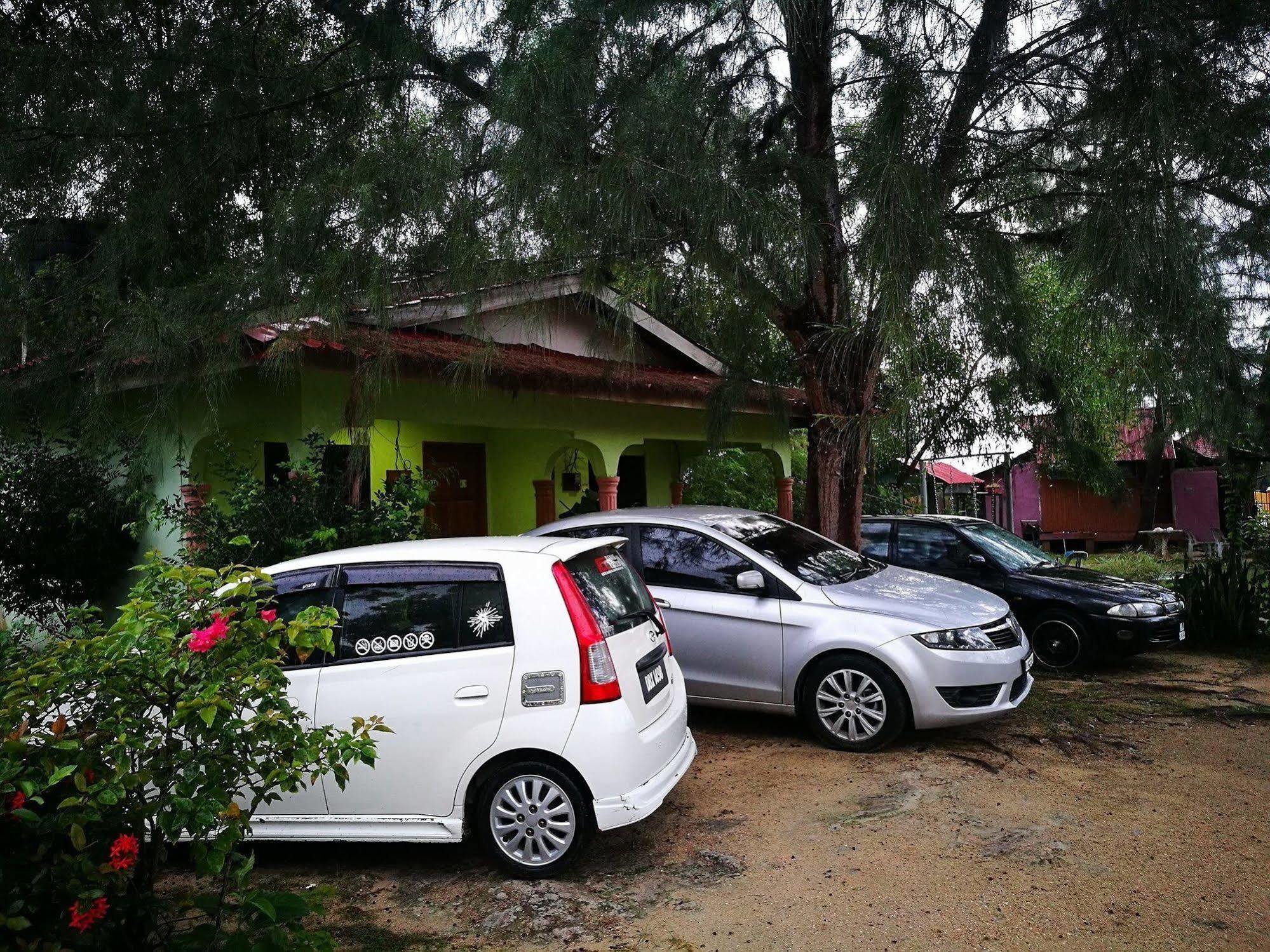 D Kuala Resort Pasir Puteh Extérieur photo