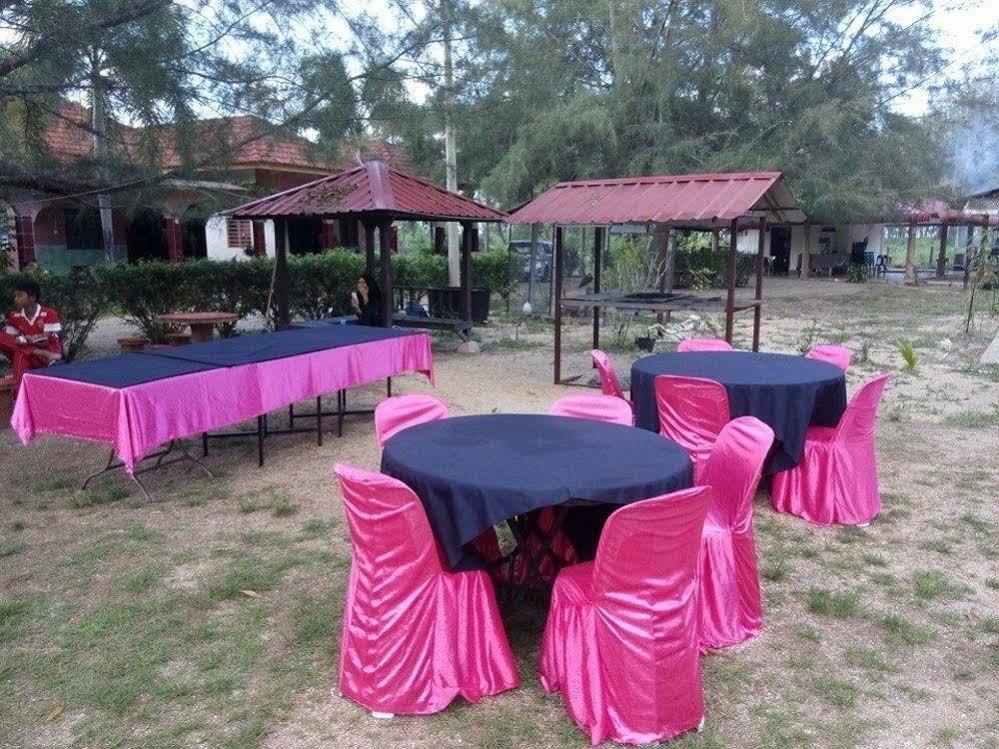 D Kuala Resort Pasir Puteh Extérieur photo